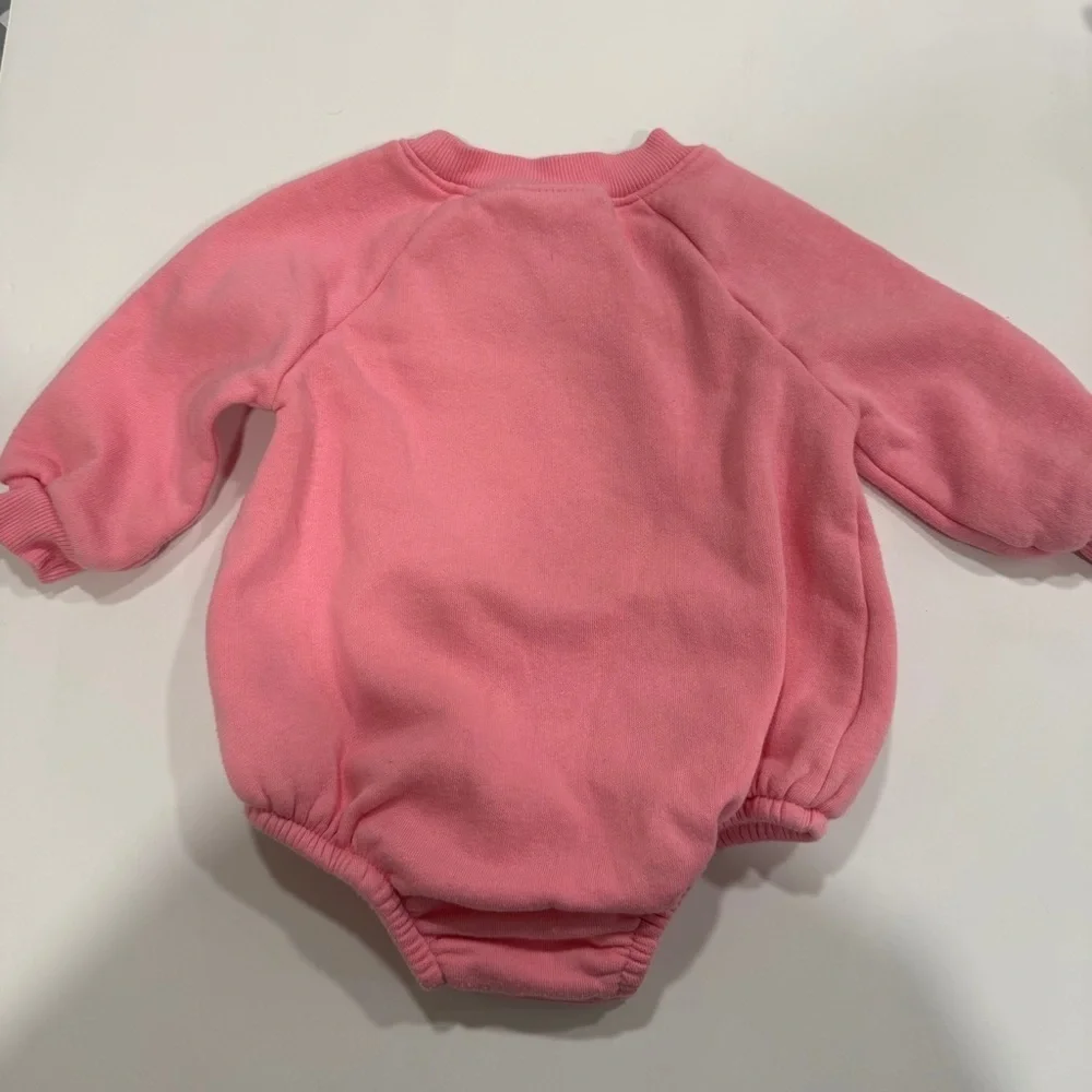 Old Navy 3-6 month Pink Snow Girl Sweater/Sweatshirt- like new!